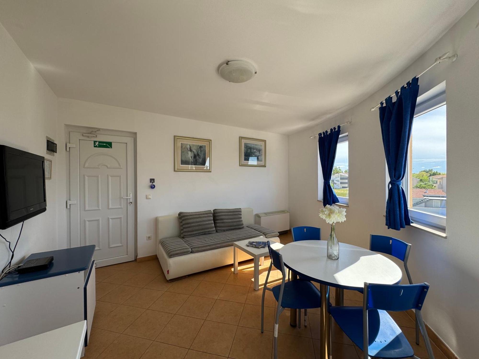 Apartments & Restaurant Condura Croatica Nin-Sabunike Нин Екстериор снимка
