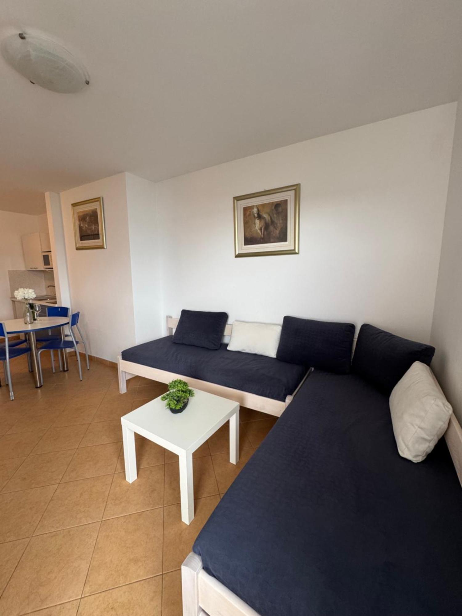 Apartments & Restaurant Condura Croatica Nin-Sabunike Нин Екстериор снимка