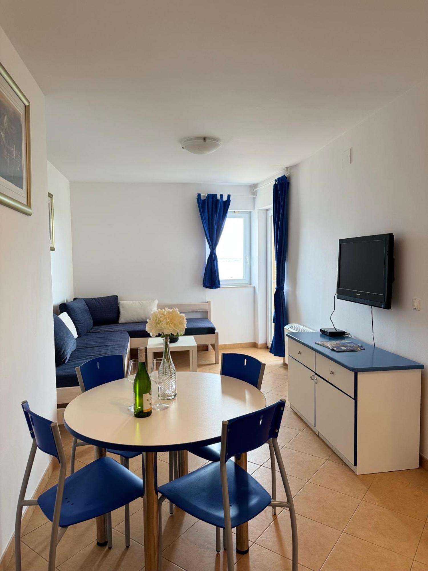 Apartments & Restaurant Condura Croatica Nin-Sabunike Нин Екстериор снимка
